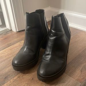 Black Chunky Boots